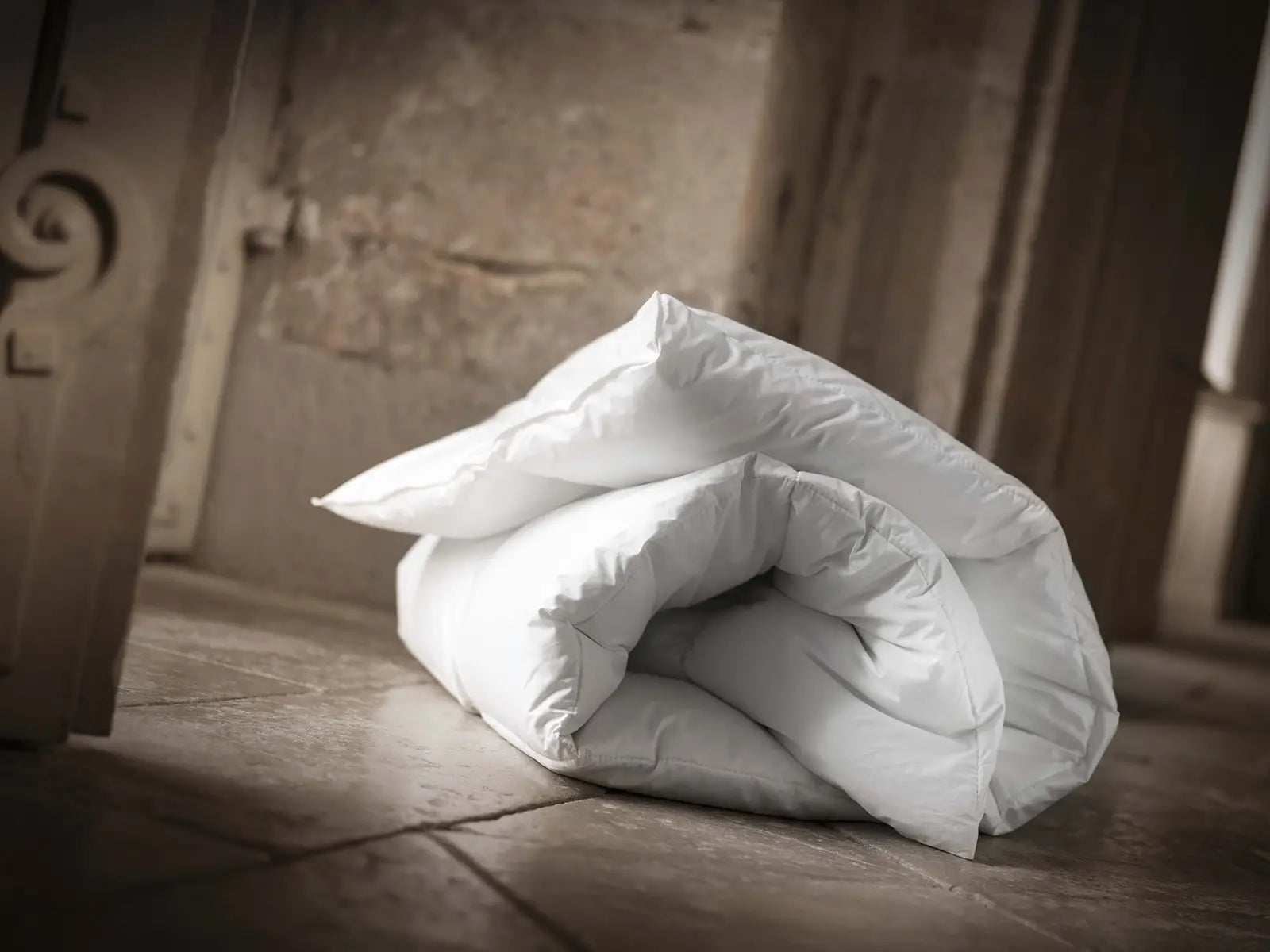 Couette tempérée duvet de canard Royal 70%-1